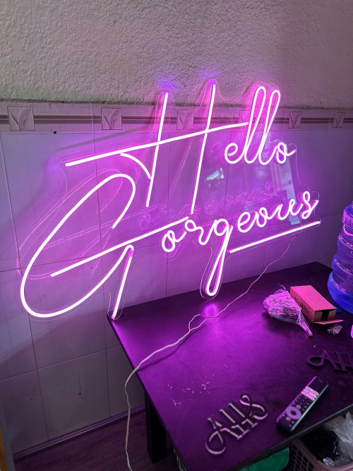 Đèn Neon Trang Trí Theo Yêu Cầu