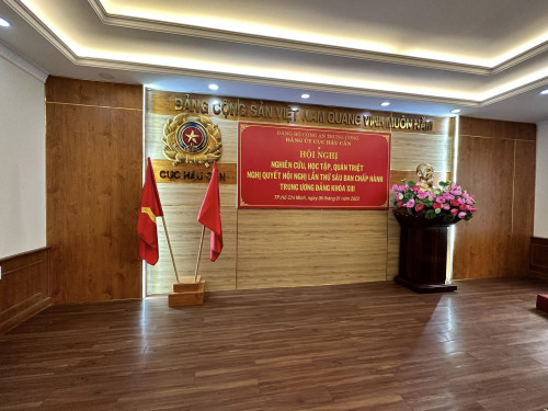 Trang Trí Hội Trường
